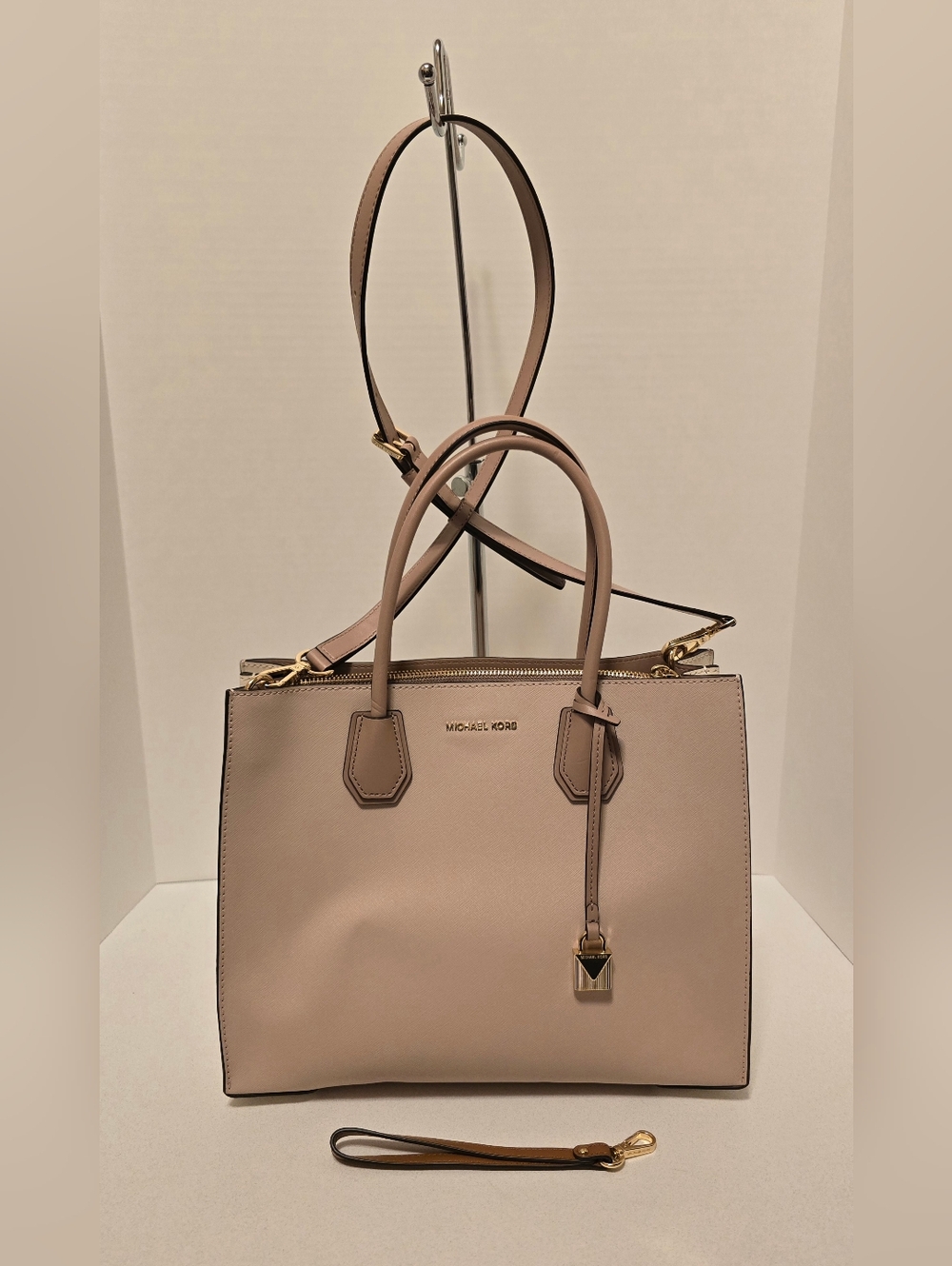 Michael Kors Mercer Large Convertible Tote In Blush Pink